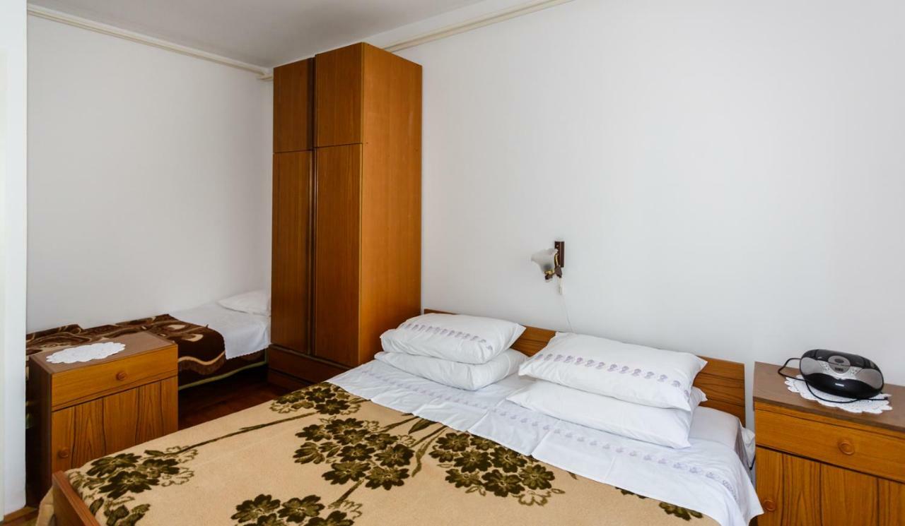 Apartmani Jelica Крк Екстер'єр фото